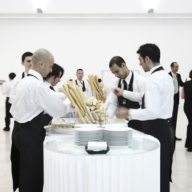 molo white textile softblocks and softwalls for an event at the Bologna Gallery of Modern Art