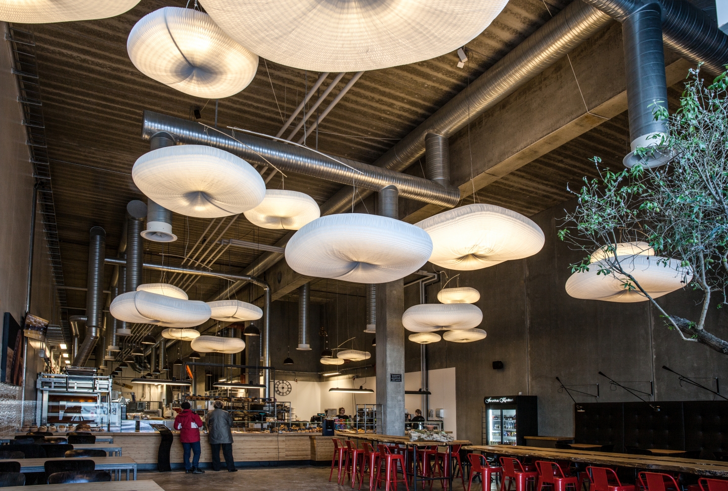 molo cloud softlight pendants and thinwall + LED at the Farumhus Konditori cafe in Herlev, Denmark