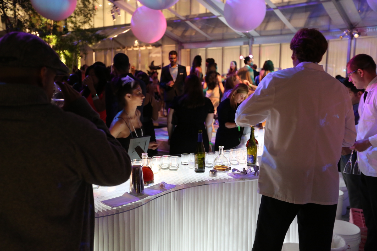 molo white textile softwalls + softblocks with LED at MoMA Party in the Garden in New York