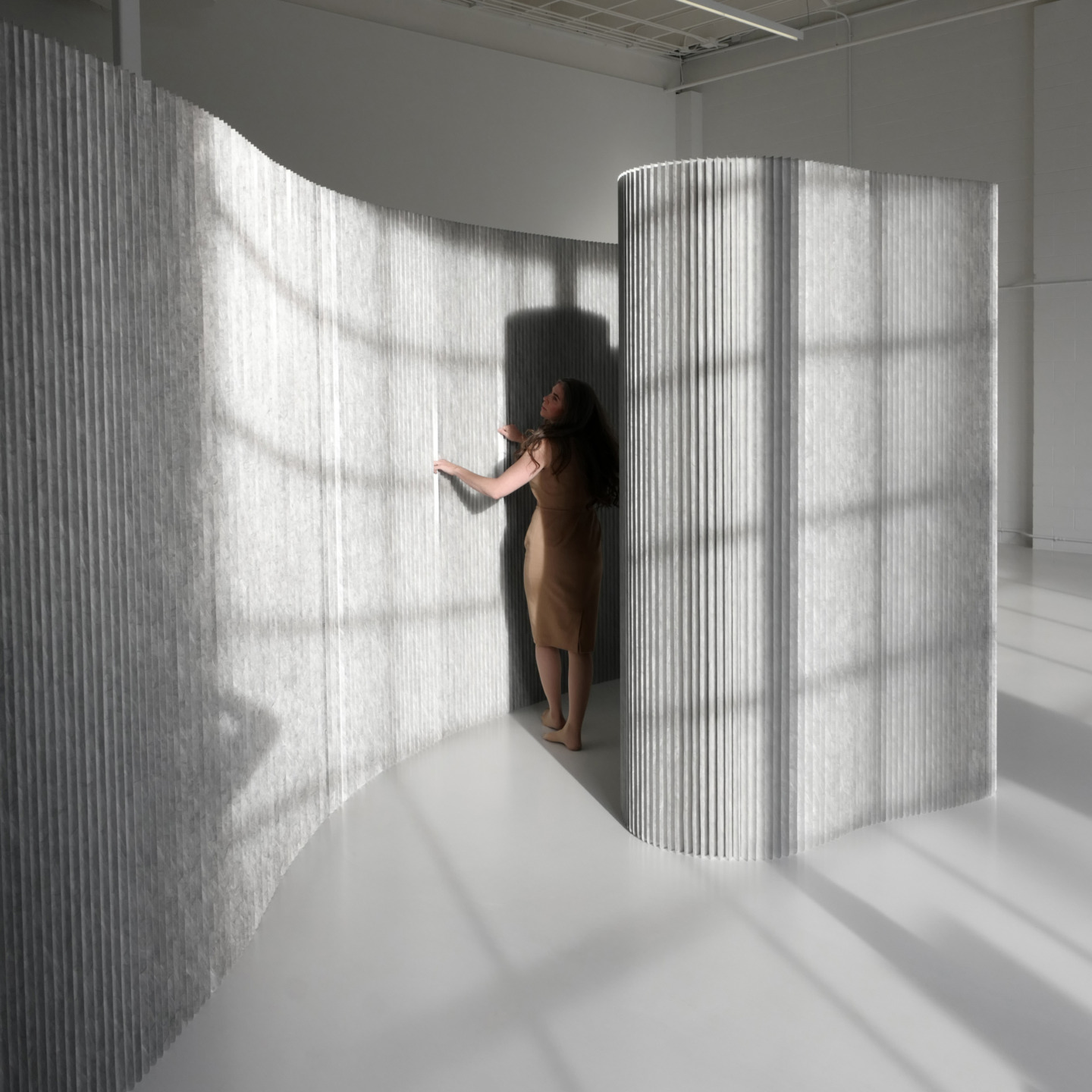 moveable room divider walls - aluminum textile softwall partition by molo