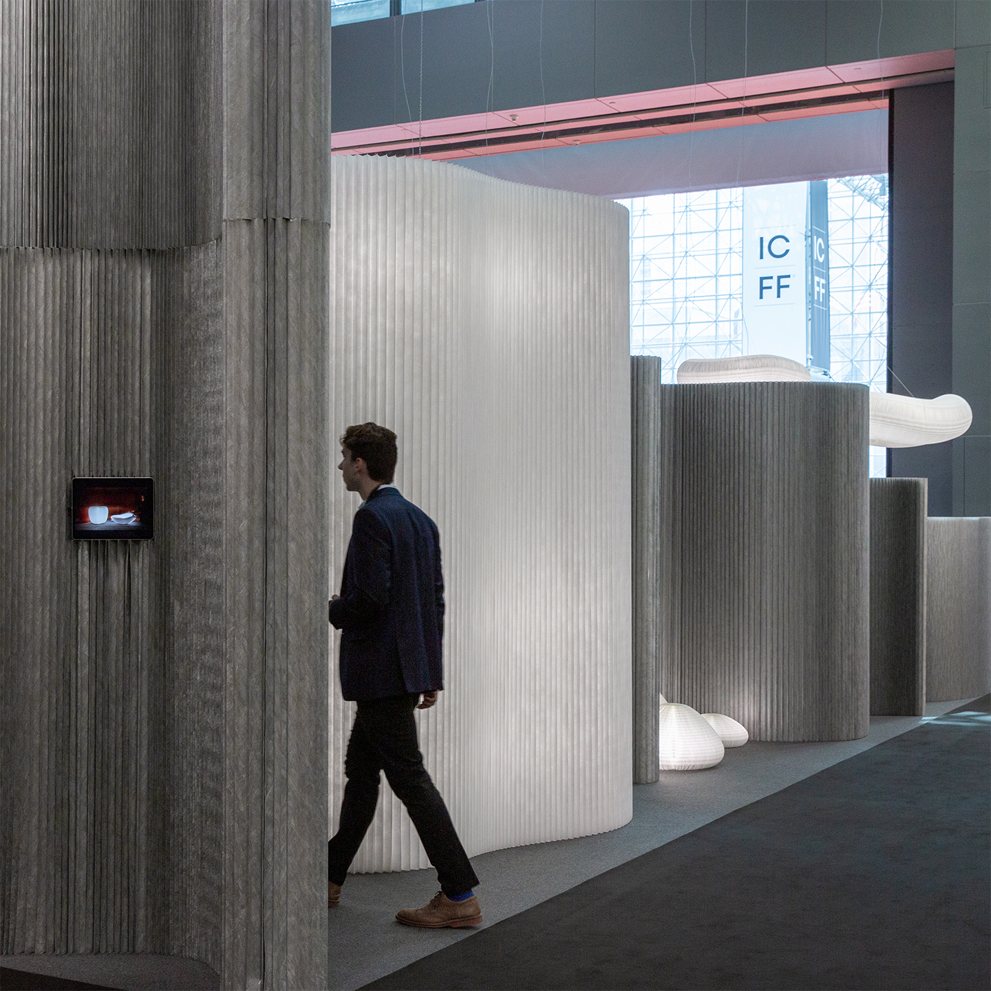 aluminum wall partition illuminated - molo at ICFF 2019