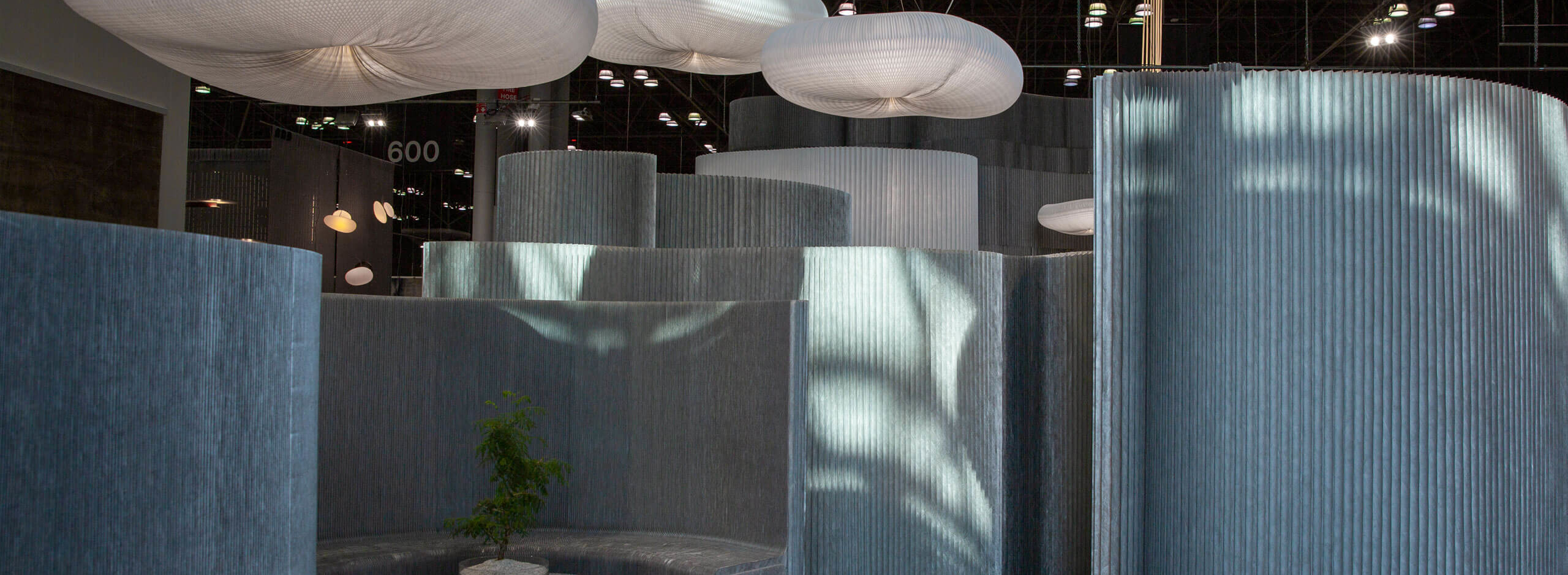 aluminum room divider wall portable and acoustic