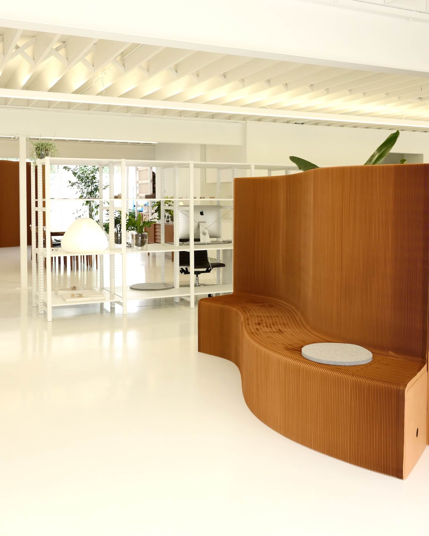 workspace revamp - modular furniture for open offices by molo