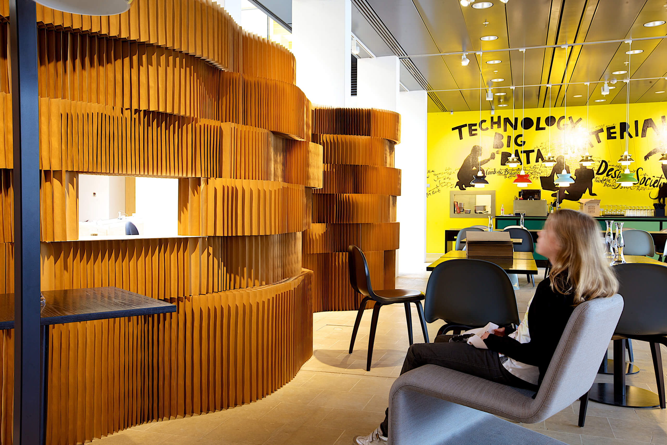mobile room dividers for schools - Danish Design Centre (1)