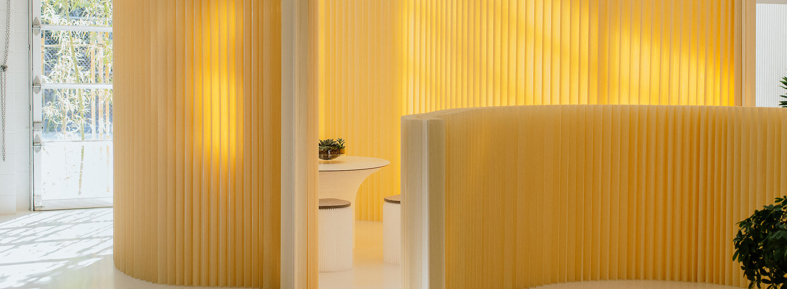 flexible wooden room partitions