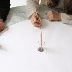 sketching circles for cantilever table