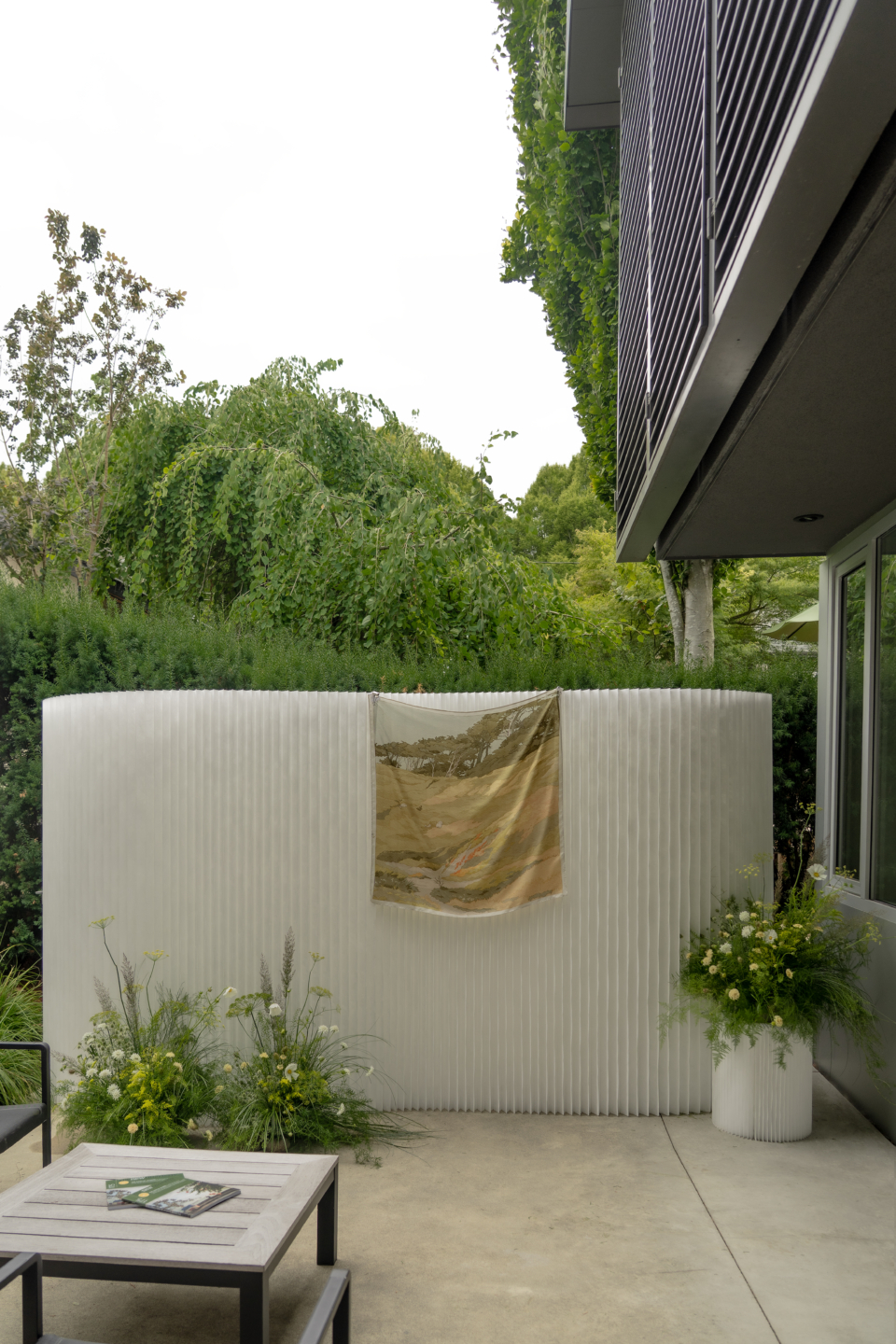softwall softseating white textile honeycomb modular partition event pop-up molo Stephanie Forsythe Todd MacAllen