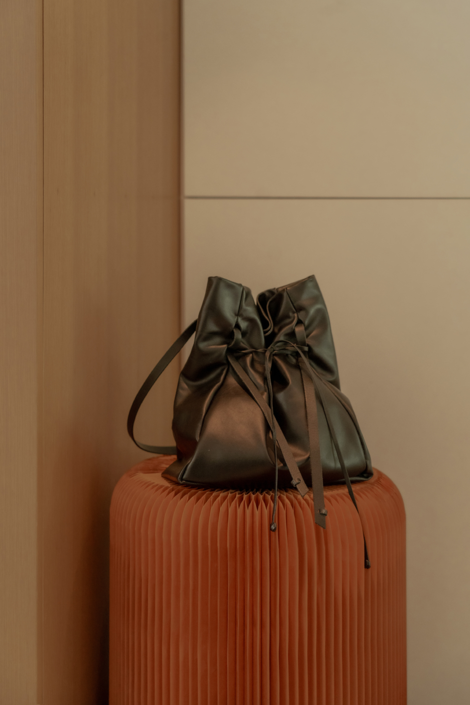 softseating stool folding paper honeycomb residential pop-up flexible light modular lamp molo Stephanie Forsythe Todd MacAllen