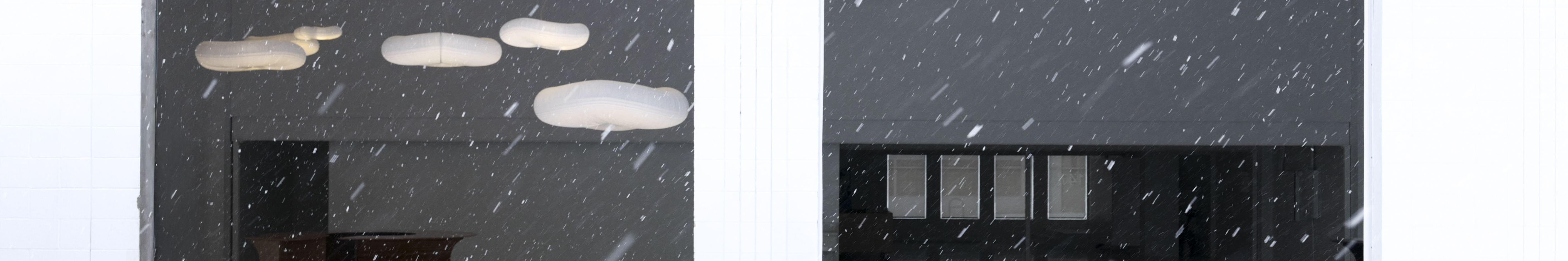 cloud-softlight-mobile-cantilever-table-snowy-Stephanie-Forsythe-Todd-MacAllen-molo_2560X960